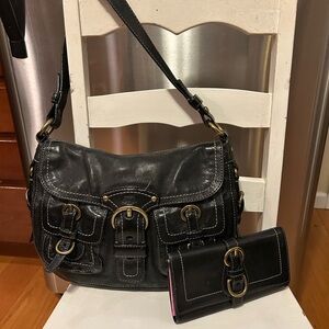 Coach Garcia Black Leather Shoulder Bag and Wallet Set